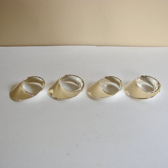 Silver Plated Napkin Rings Wedgwood Twist Napkin Rings Set of 4 Modern Hallmark - Picture 10 of 13